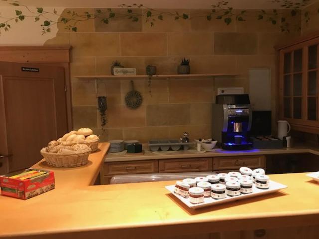 Brotzeit-Stadl Gbr Hotel Bad Staffelstein Eksteriør billede